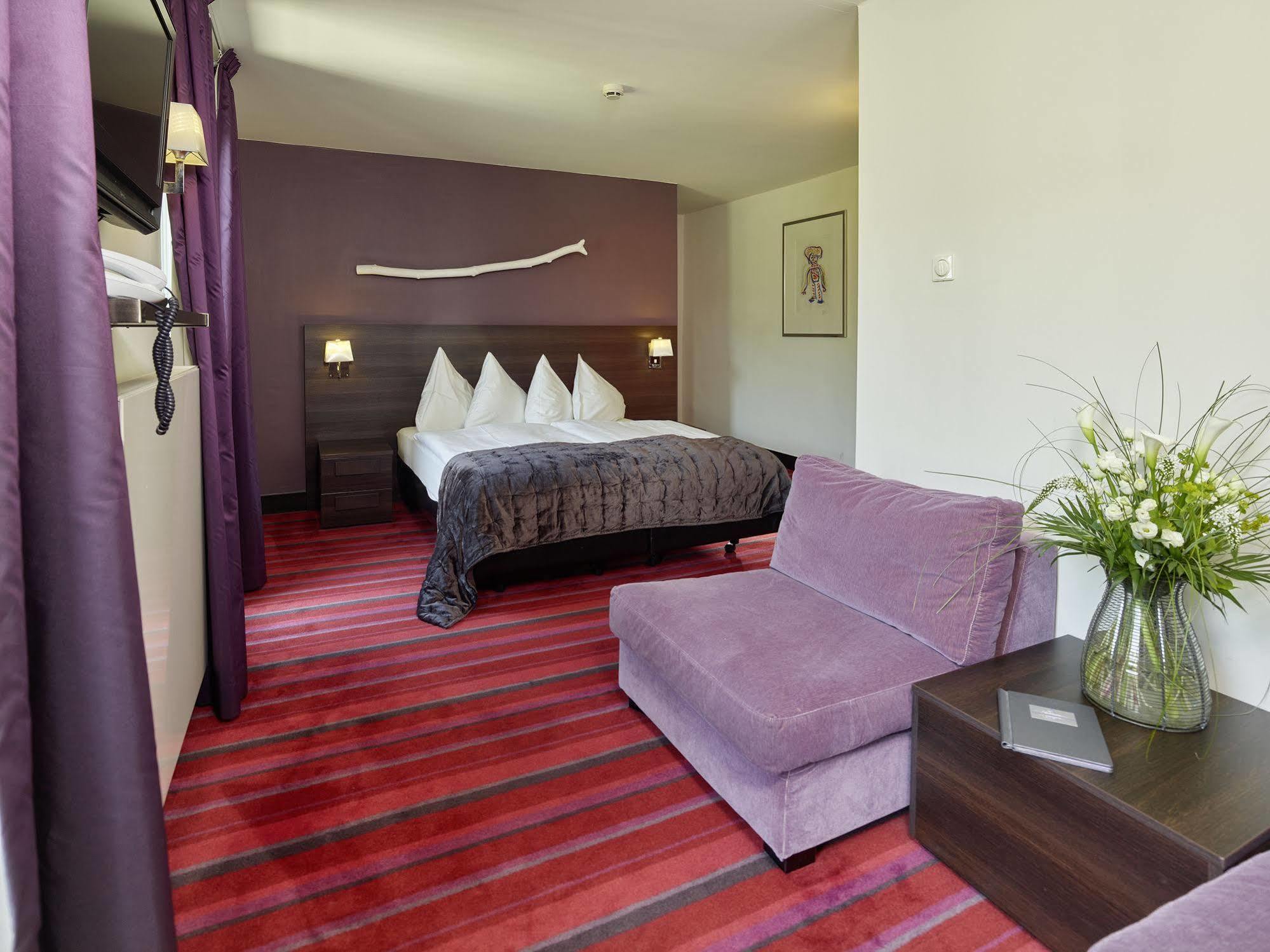 Hotel Wetterstein Seefeld Зеефелд в Тирол Екстериор снимка